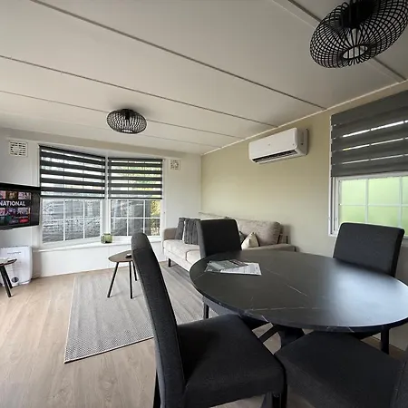 88, Boutique Forest Chalet - Airco - Parking Шале *