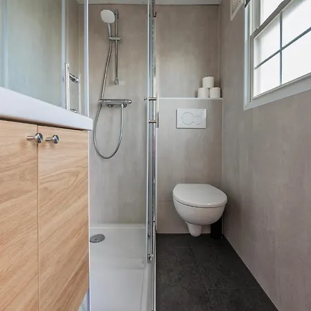 88, Renovated July '25 - In The Woods - Ac - Parking