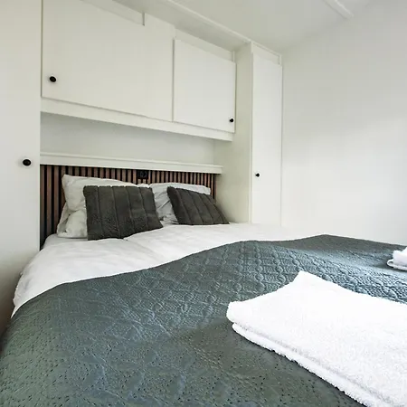 88, Boutique Forest Chalet - Airco - Parking Шале