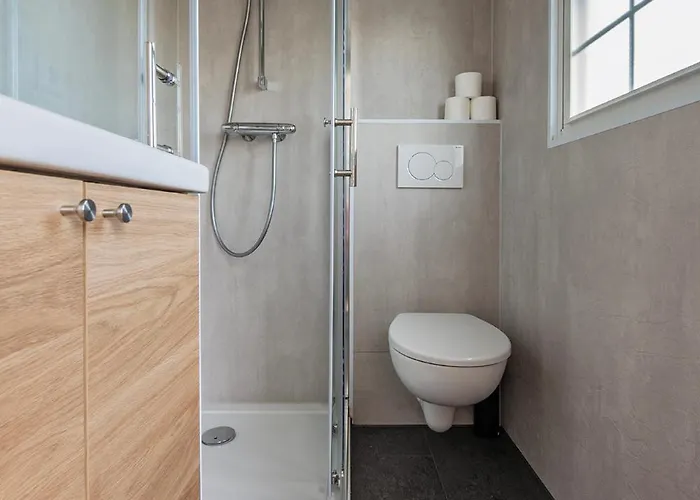 88, Renovated July '25 - In The Woods - Ac - Parking